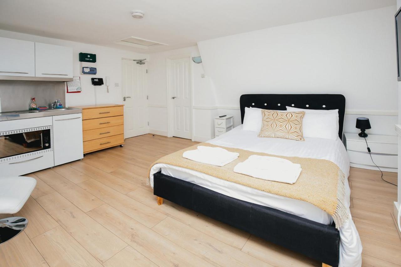 Cambridge City Studios By Payman Club Luaran gambar